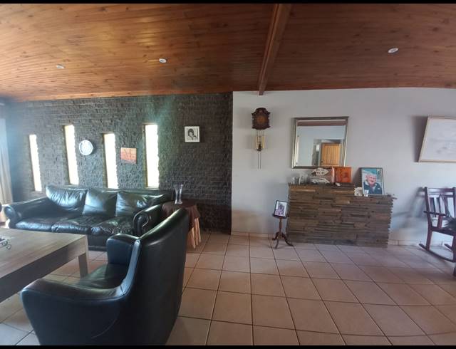 4 BEDROOM FREEHOLD FOR SALE IN DALPARK PROPER